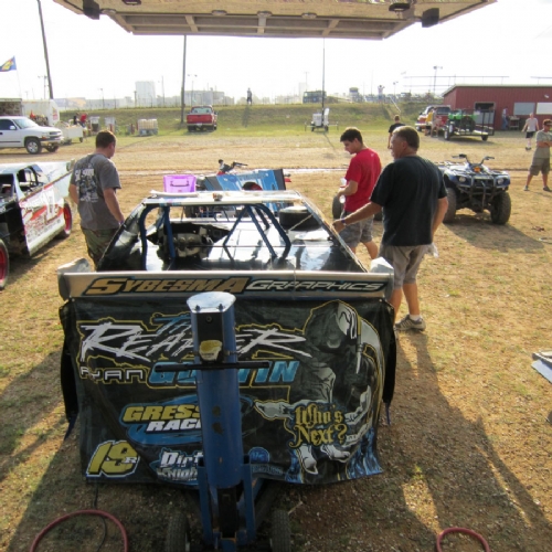 The pit area at Monett.